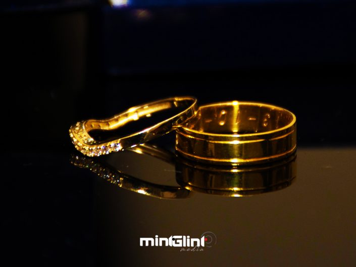 Bride and Groom's wedding rings. Photography by Mint Glint Media