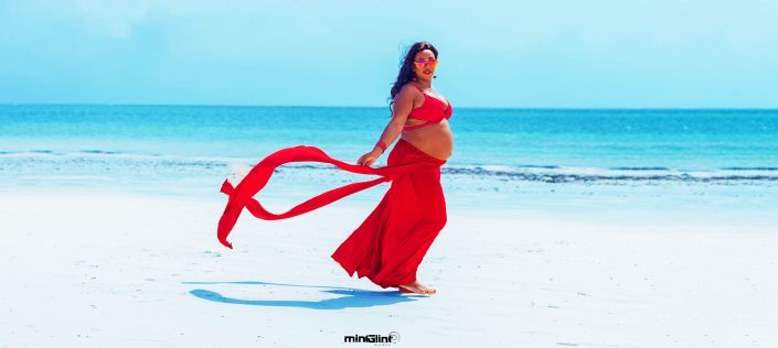 Baby Bump (Pregnancy) Photo Shoot by Mint Glint Media