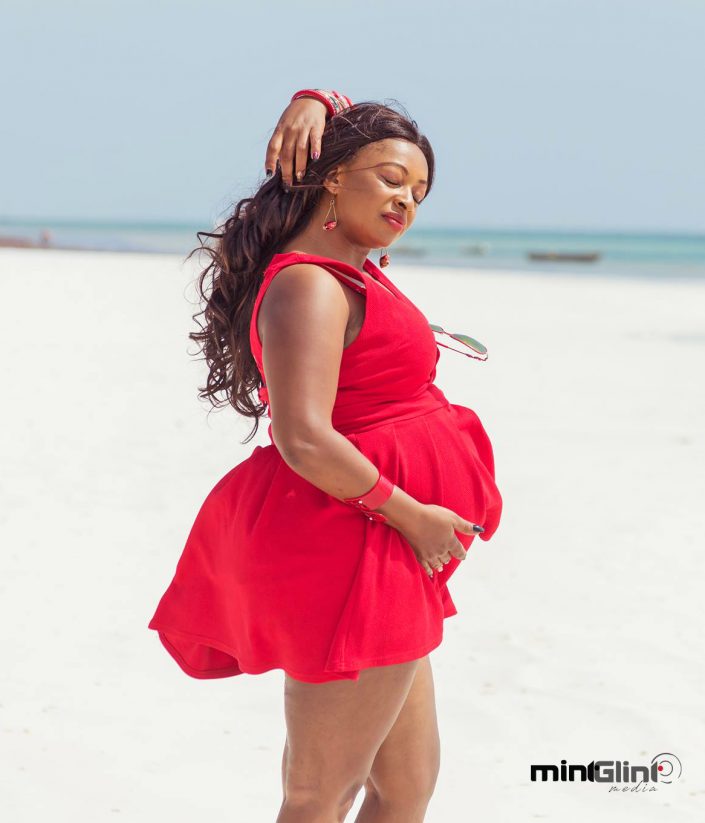 Baby Bump (Pregnancy) Photography by Mint Glint Media