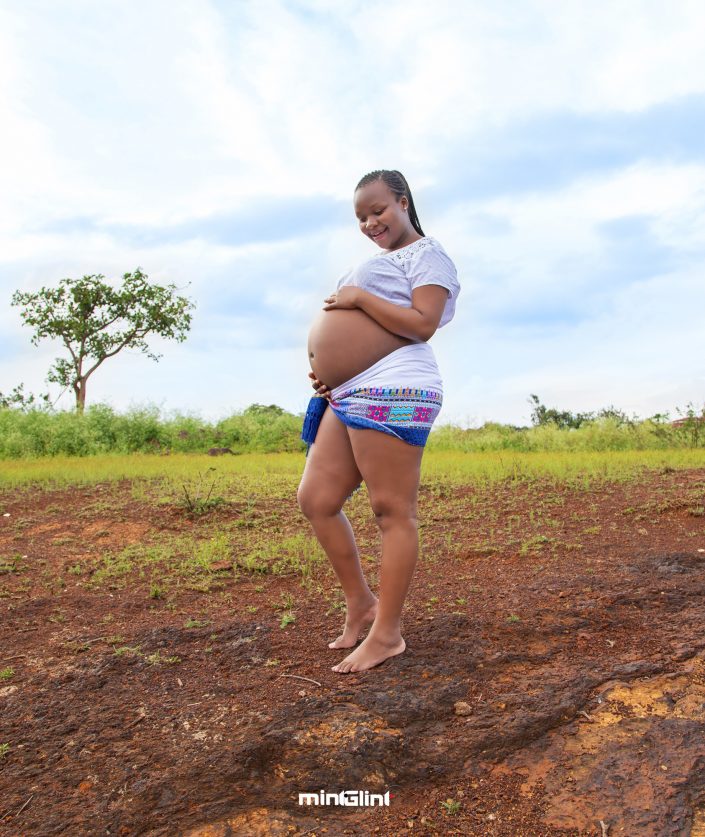 Baby Bump (Pregnancy) Photography by Mint Glint Media